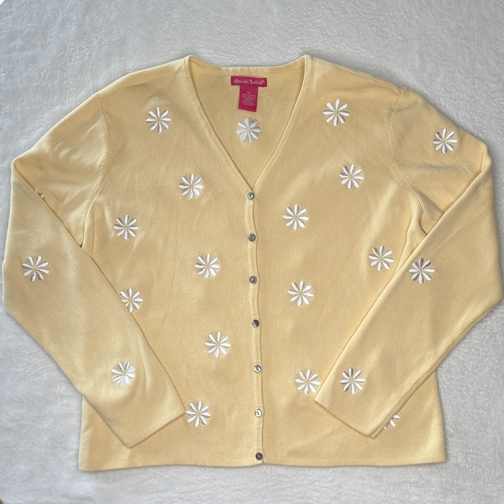 Y2K Alexandra Bartlett XL Yellow Daisy Embroidered Cardigan Cottagecore Cotton